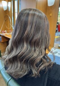 白髪ぼかしハイライト